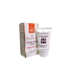 Crema Facial solar  Factor de Protección 40. 